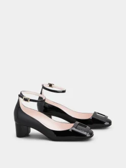 Roger Vivier Ankle Strap U Look Pumps in patent leather New