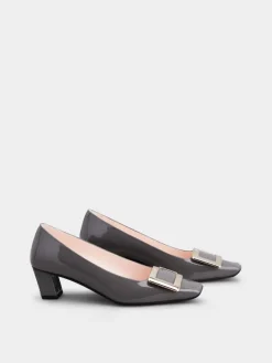 Roger Vivier Belle Vivier Pumps in patent leather New