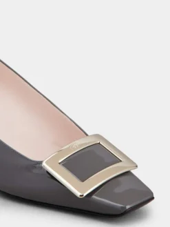 Roger Vivier Belle Vivier Pumps in patent leather New