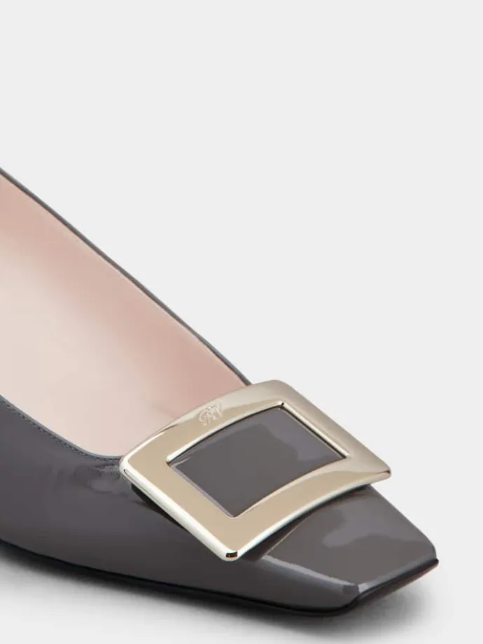 Roger Vivier Belle Vivier Pumps in patent leather New