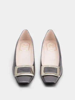 Roger Vivier Belle Vivier Pumps in patent leather New