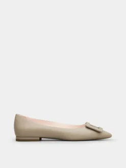 Roger Vivier Gommettine Ballerinas in leather Online