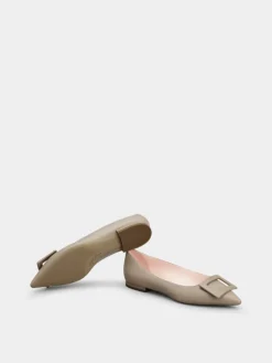 Roger Vivier Gommettine Ballerinas in leather Online