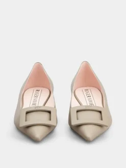 Roger Vivier Gommettine Ballerinas in leather Online