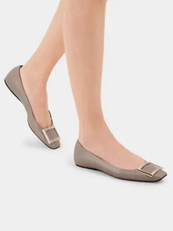 Roger Vivier Trompette Ballerinas in leather Sale