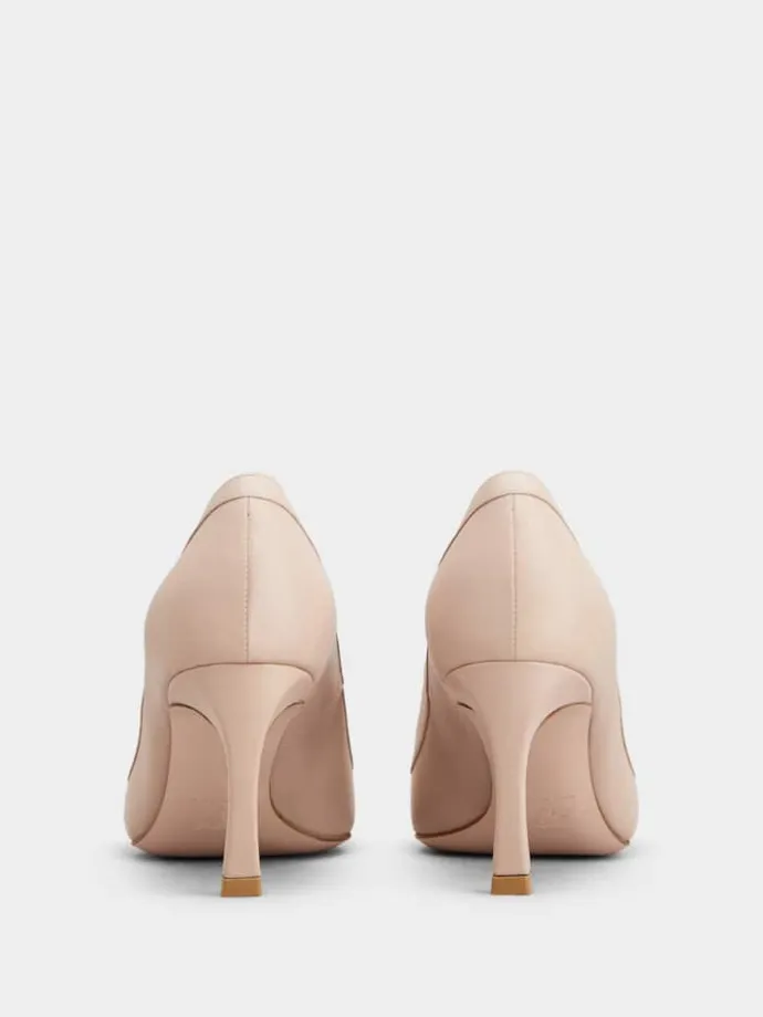 Roger Vivier Trompette Pumps in leather Hot