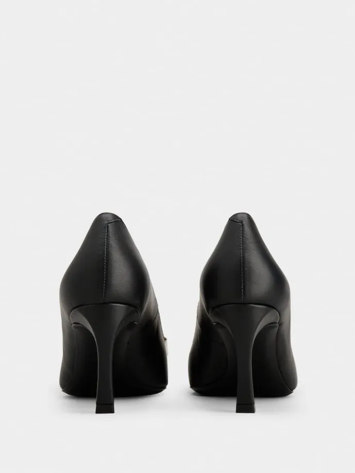 Roger Vivier Trompette Pumps in leather Fashion