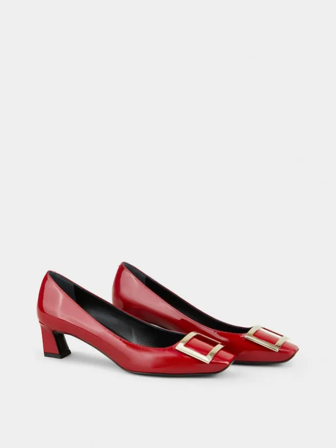 Roger Vivier Trompette Pumps in patent leather New