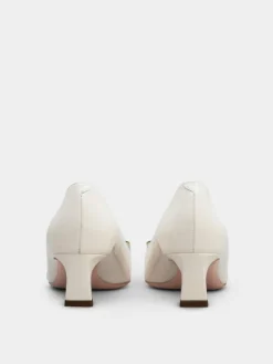 Roger Vivier Trompette Pumps in patent leather Sale