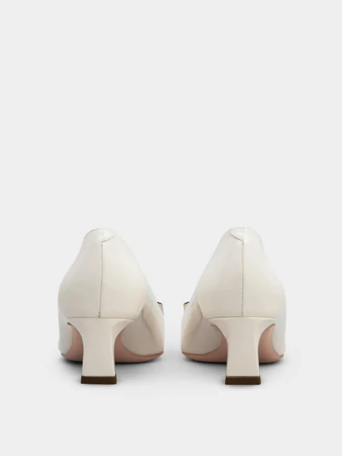 Roger Vivier Trompette Pumps in patent leather Sale