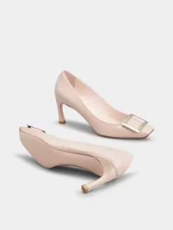Roger Vivier Trompette Pumps in patent leather New