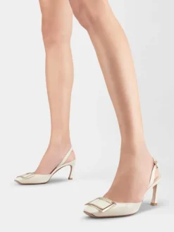 Roger Vivier Trompette Slingback Pumps in patent leather Outlet