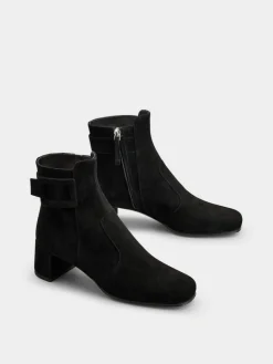 Roger Vivier Très Vivier Booties in suede Hot
