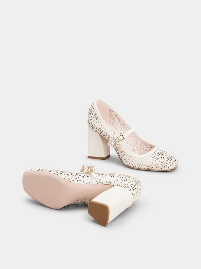 Roger Vivier Très Vivier Mary Jane Pumps in leather Fashion