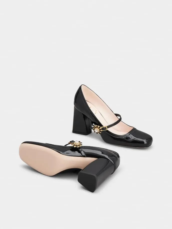 Roger Vivier Très Vivier Mary Jane Pumps in patent leather Outlet