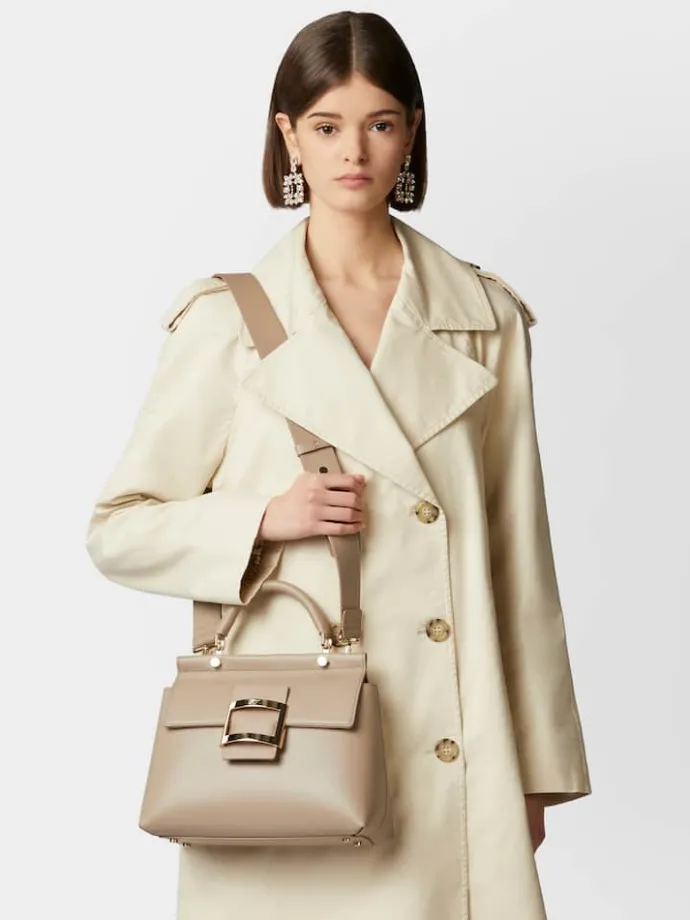 Roger Vivier Viv' Cabas Bag in leather Discount