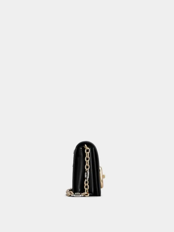 Roger Vivier Viv' Choc Bag in leather Online