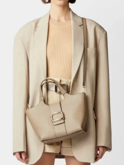 Roger Vivier Viv' Choc Mini Shopping Bag in leather Fashion